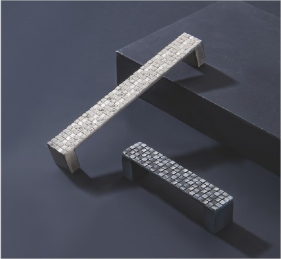 Cabinet handle model 2006, original catalogue photograph